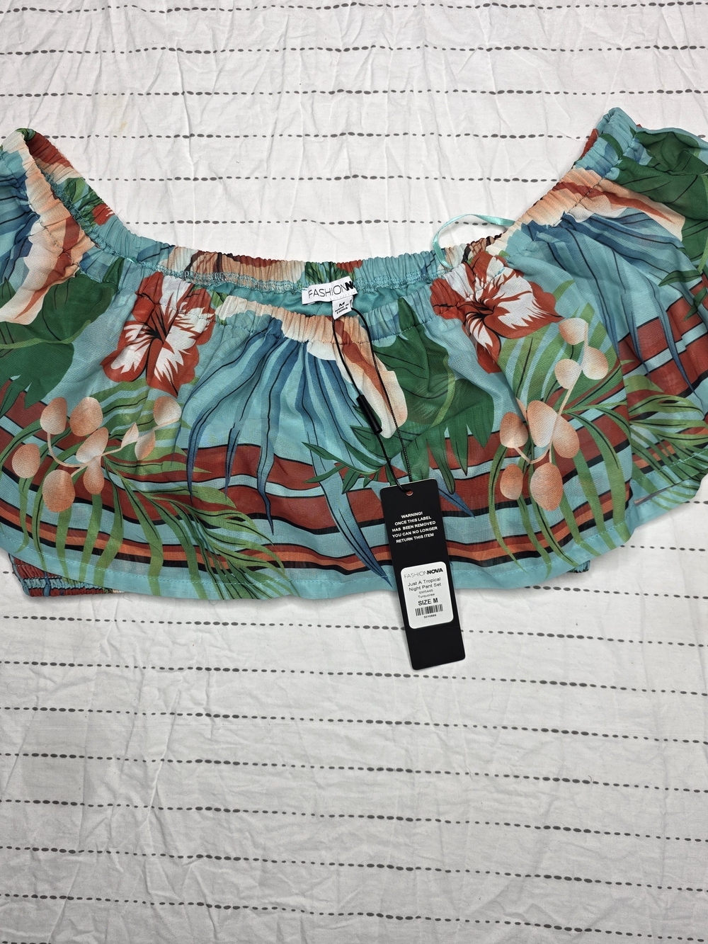 NWT Fashion Nova Just A Tropical Night Floral Crop Top - M